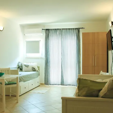 I Smrikve Apartment *