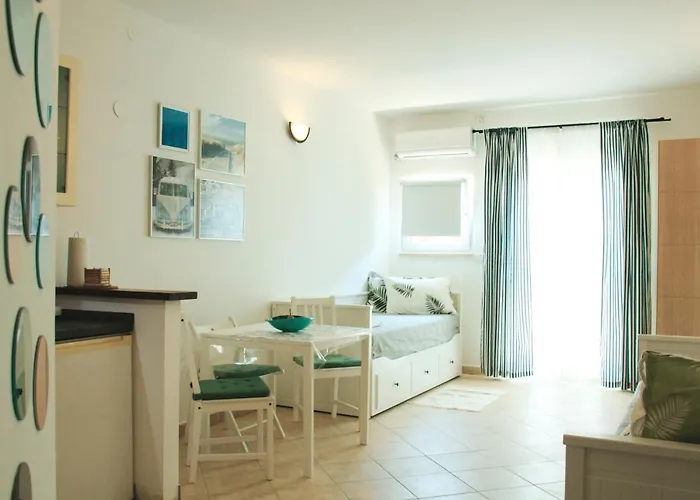 Appartement I Smrikve Pula